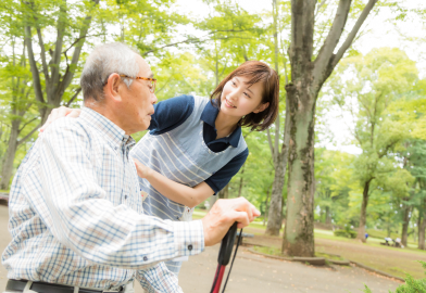 写真：介護支援イメージ