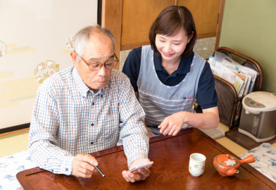 写真：介護支援イメージ