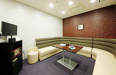 写真：音楽室（カラオケ）