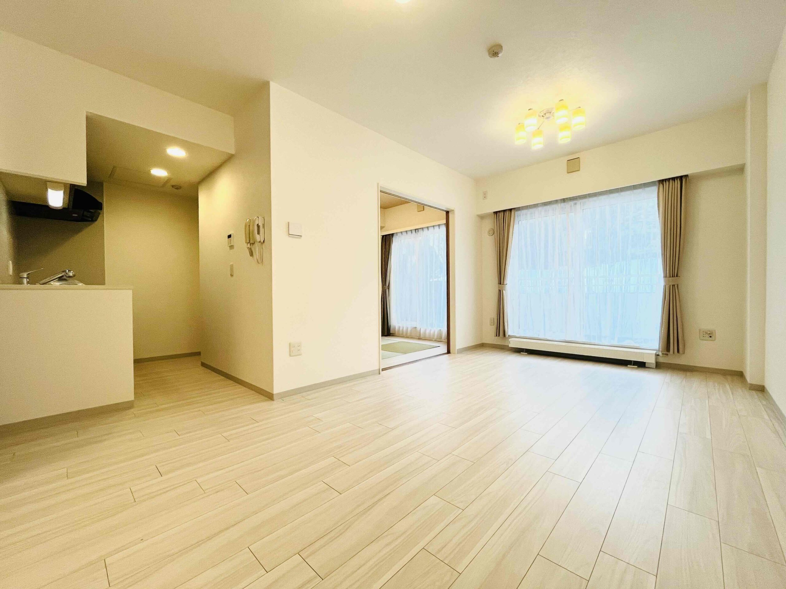 平岸121リビング・ダイニング